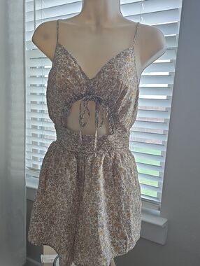 American Eagle Outfitters Beige and White Floral Cutout Mini Dress